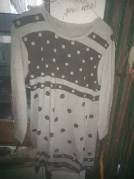 Baju kaos lengan panjang M