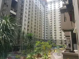 Apartemen Gateway 2 Ahmad Yani 2 BR dijual cepat