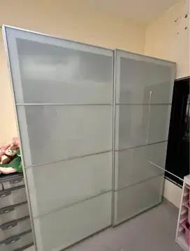 Lemari Ikea Sleding Full Kaca Uk.200x220x60