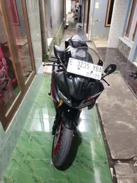 Jual motor r15 v3