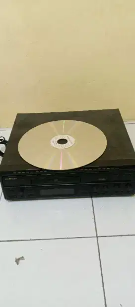 Laser disk dobel CD pioneer