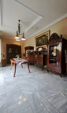 Di JUAL CEPAT RUMAH ASRI 2 LANTAI SIAP HUNI DI BINTARO SEKTOR 1