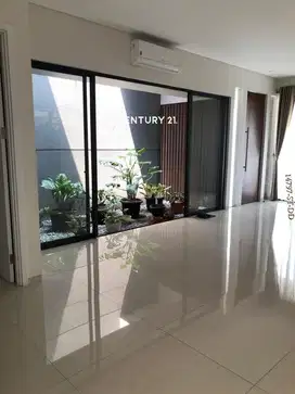 Disewakan Rumah Di Kebayoran Infinity Bintaro Jaya Sektor 7