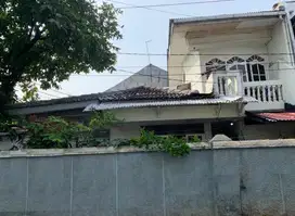 Rumah Tua Hitung Tanah Di Komplek Elit Rawamangun, Jakarta Timur