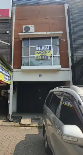 Ruko 2 Lantai Siap Pakai Lokasi Strategis Cikarang Baru
