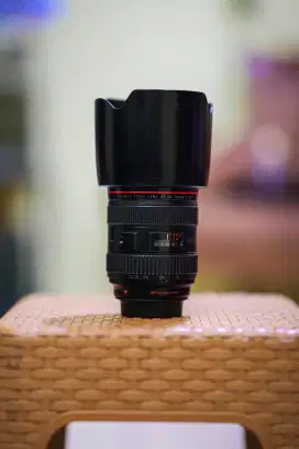 Canon 24-70 f2.8 bukan f4