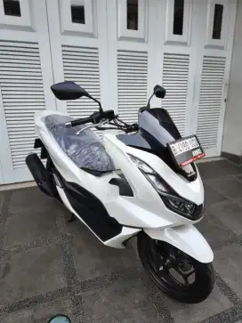 Bissmillah dijual motor Honda PCX 160cc 2024 istimewa