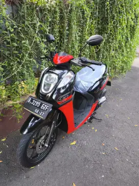 Bissmillah dijual motor Honda Genio 2022 istimewa.