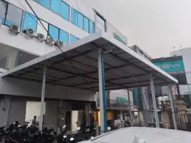 Tukang las panggilan