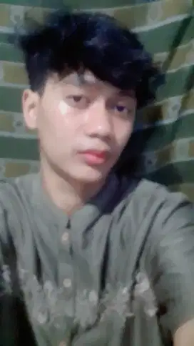 2 orang cari pekerjaann