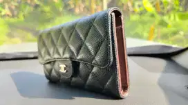 Authentic Chanel Trifold Wallet Caviar Skin