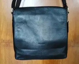 Authentic Coach Messenger Bag