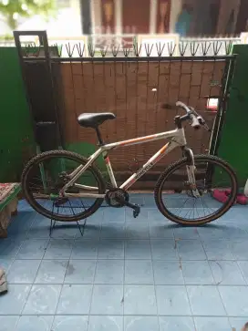 Sepeda wimcycle UK 26 Blade 2.0 HARGA NETT