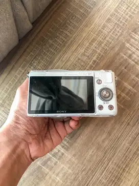 Kamera Mirrorless Sony a5000 Kit Fullset