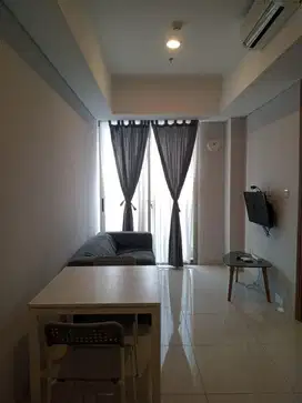 disewakan 1 Bed Apartemen Taman Anggrek Residence Full Furnished