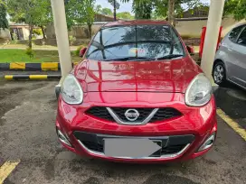 Nissan march 2014