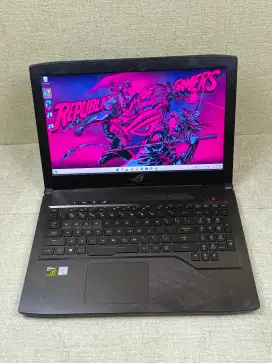 Asus ROG Strix 15 GL503GE i7-8750H Ram 8 GB Ssd 128 GB Hdd 1 TB