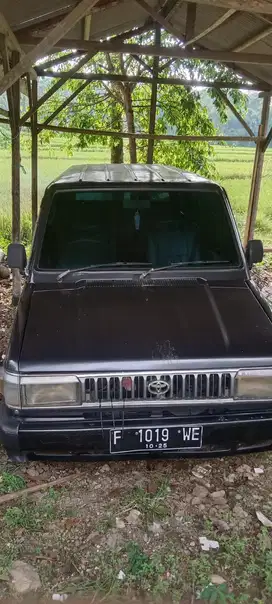 Toyota Kijang 1990 Bensin