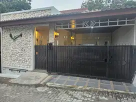 Disewakan Rumah Exclusive, bayar sewa tiap 3 bulan dimuka=Rp 9.9 juta