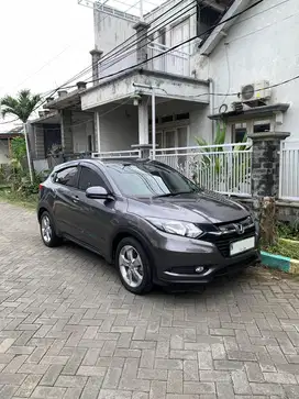 LOW KM Honda HR-V 1.5 S AT pmk 2018
