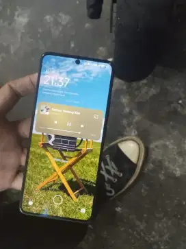 Poco x6 5g ram 12 258gb