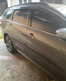 Toyota Rush nik 2020, pemakaian stnk 2021, tangan 1