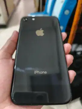Iphone 8 64GB Ex Ibox PAA Min. LCD Pecah Johar Baru Jakpus