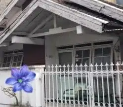 Jual rumah wisma permai barat dekat galaxi mall