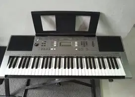 Yammaha PSR 353