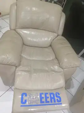 Dijual. Sofa cheers informa