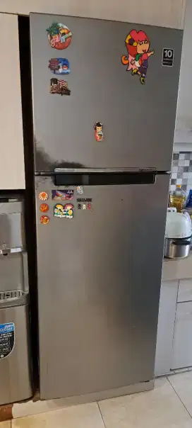 Samsung inverter kulkas 2 pintu (RT32FARCDSA)