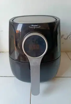 Air fryer merk Maspion digital