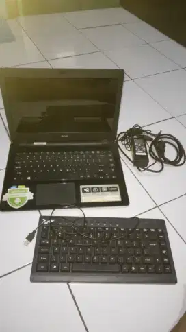 Laptop n charger