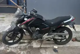 Motor megapro bekas