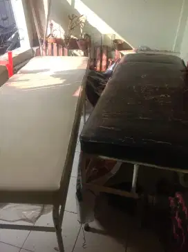 Di jual tempat tidur untuk salon