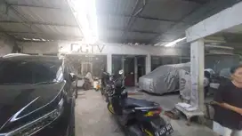 Dijual rumah plus bengkel di Kosambi Jakarta Barat