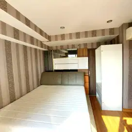 For Rent Taman Anggrek 3 kamar condo di atas Mall TA