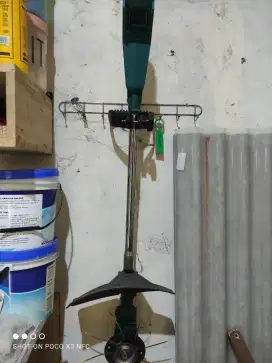 Mesin potong Rumput Merek Modern M-45