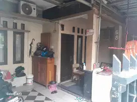 DI JUAL RUMAH MURAH PINGGIR JLN DI JAGAKARSA  JAKSEL
