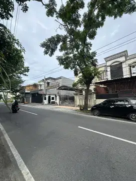 Dijual Rumah Daerah Gatot Subroto Jalan Patriot Medan