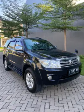 Fortuner G matic diesel 2011