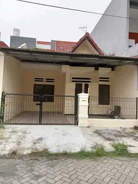DIJUAL RUMAH PANTAI MENTARI SURABAYA RON.A344