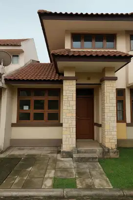 Dijual Rumah Taman Permata Parahyangan Karawaci