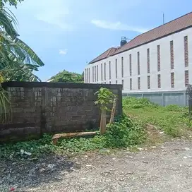 LAHAN DI PUSAT KOTA DI TANTULAR, RENON - BALI8