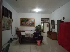 Dijual Rumah Tua Matraman Jarang ada