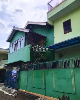 Dijual Rumah Tinggal + Kost 2.5 Lantai