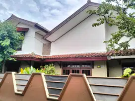Rumah cantik belakang Polresta Bogor