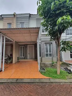 Jual cepat rumah 2 lantai di Elista Gading Serpong