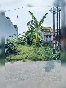 Tanah dalam komplek Ciwastra Logam Buahbatu Bandung