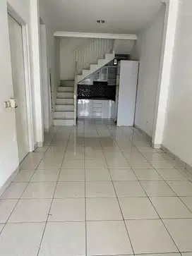 JUAL RUMAH  DI LEGENDA WISATA